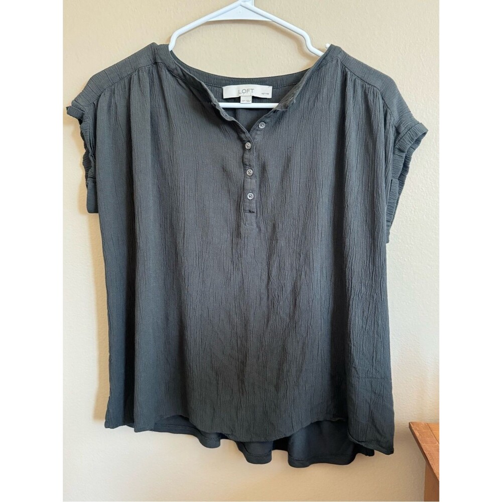 LOFT Petite Olive Green Quarter Button Blouse Size MP